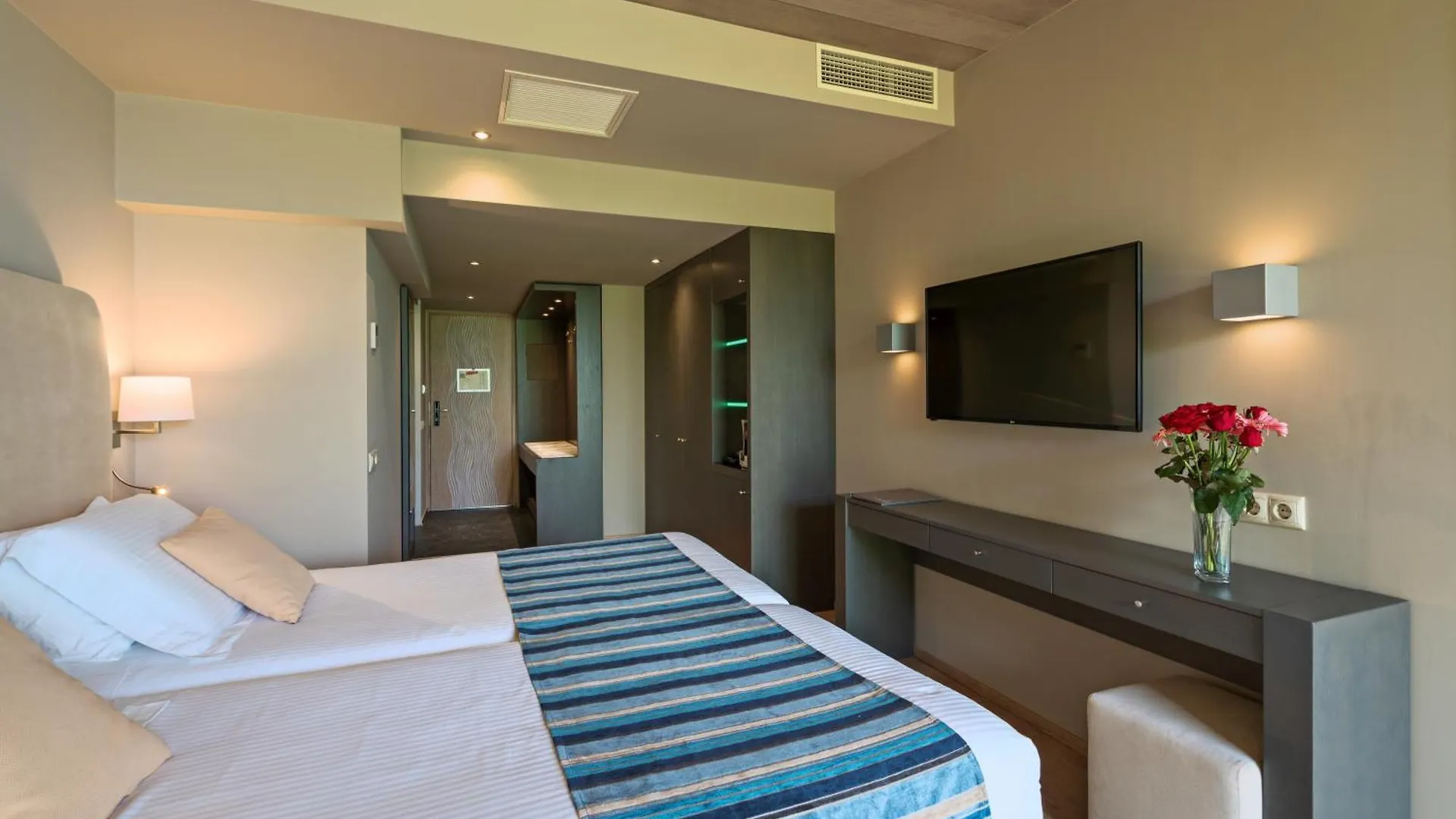 Kyma Suites Beach Hotel Rétino