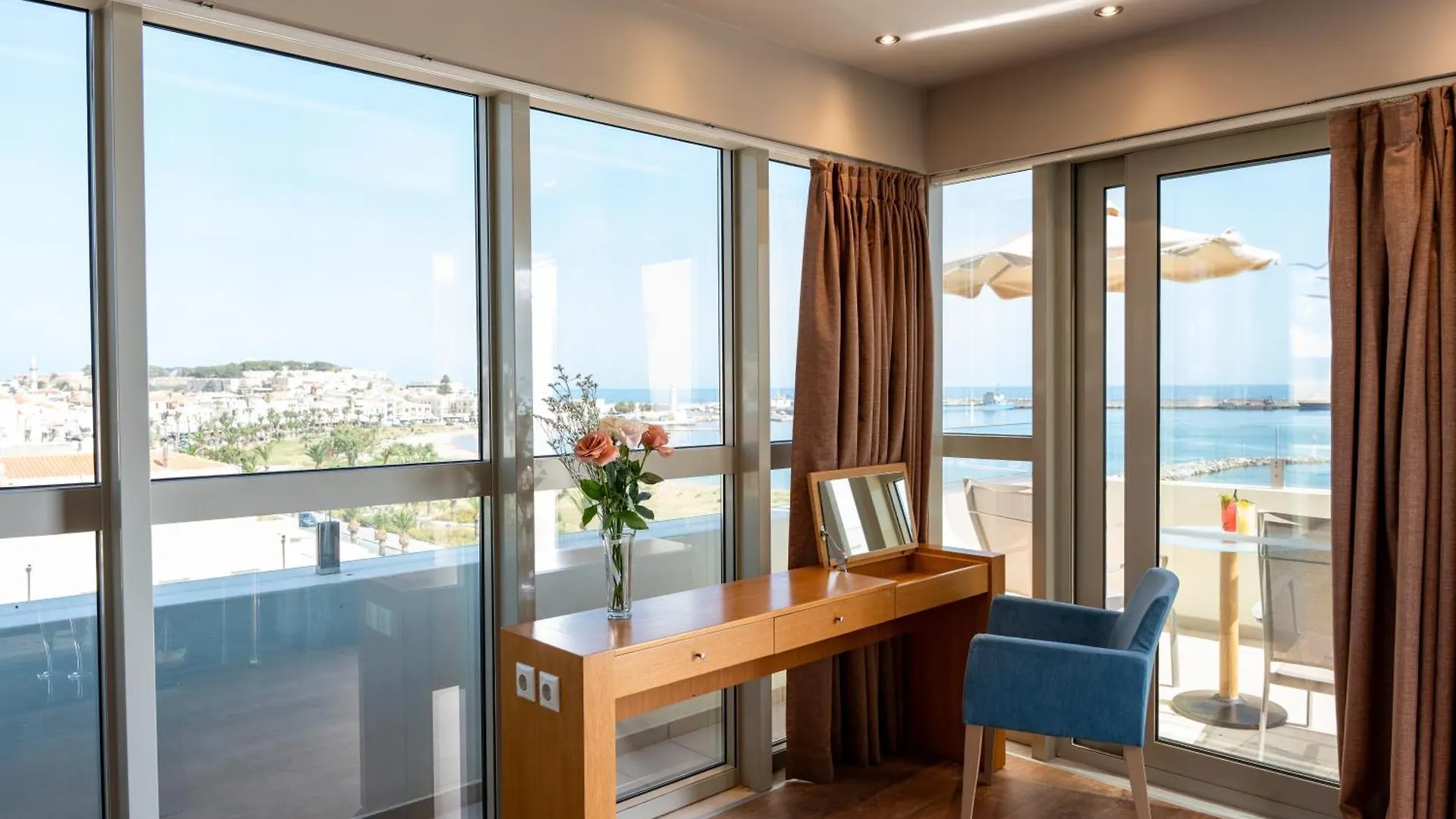 Kyma Suites Beach Hotel Rethymno 5*,  Grécia