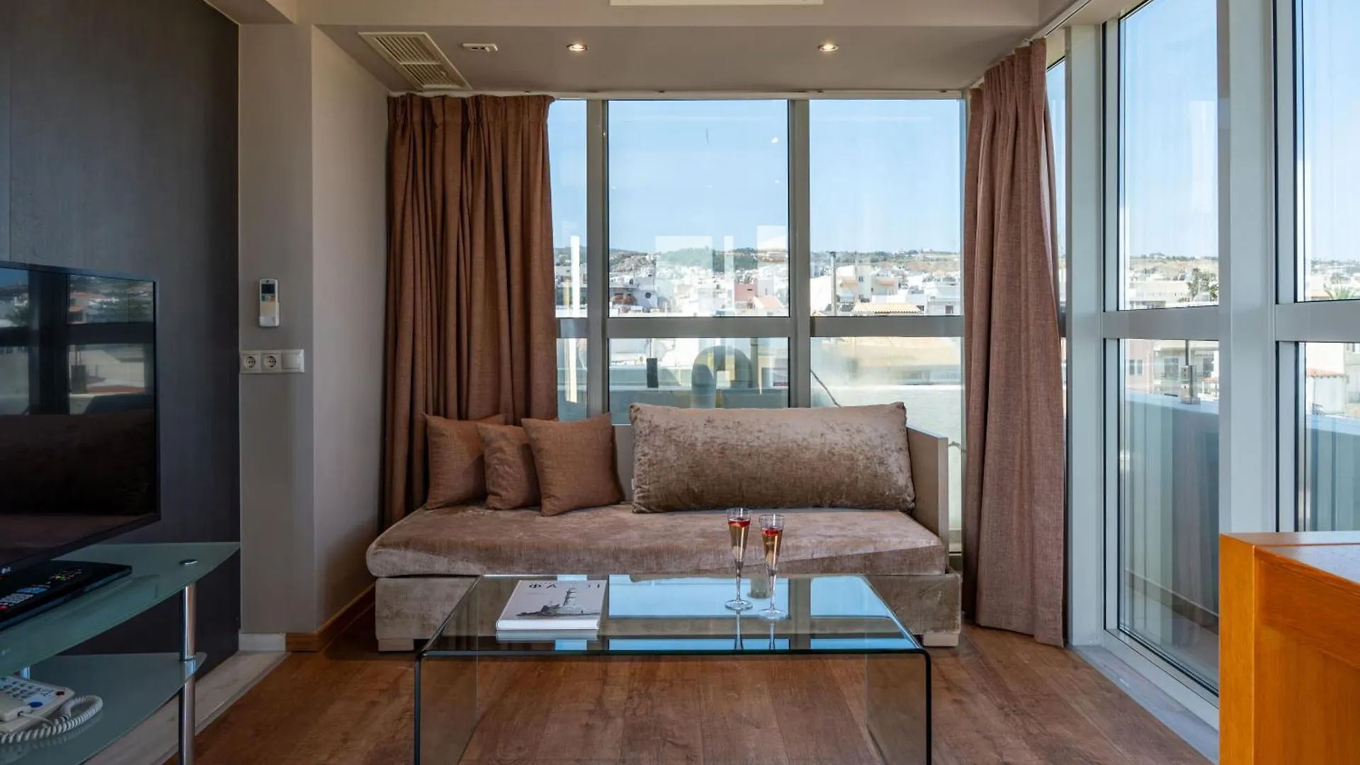 *****  Kyma Suites Beach Hotel Rethymno  Greece